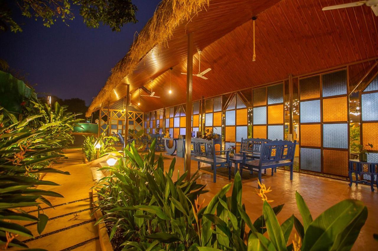 One At Goa Canacona Exterior foto